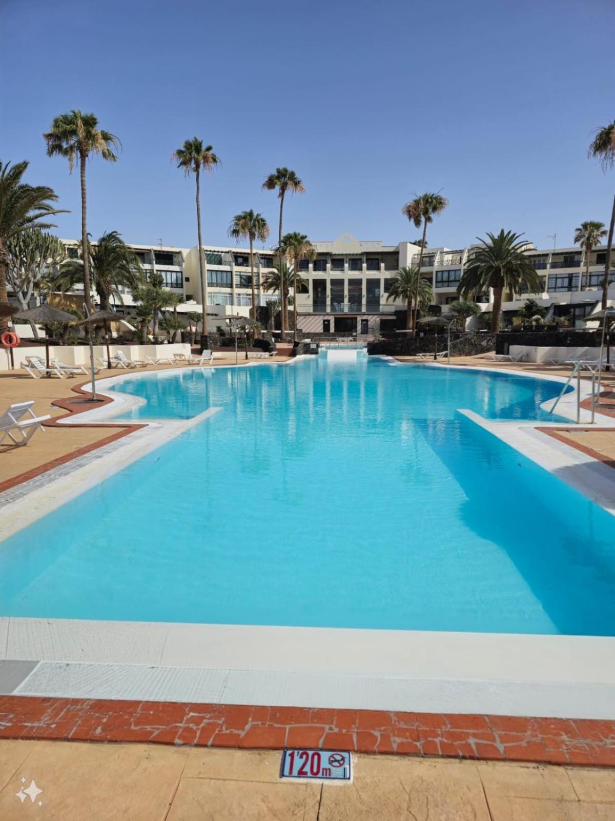 Bungalow Paseo Del Mar- Playa Roca Residence Sea Front Access - Free Ac - Wifi Costa Teguise Exterior photo