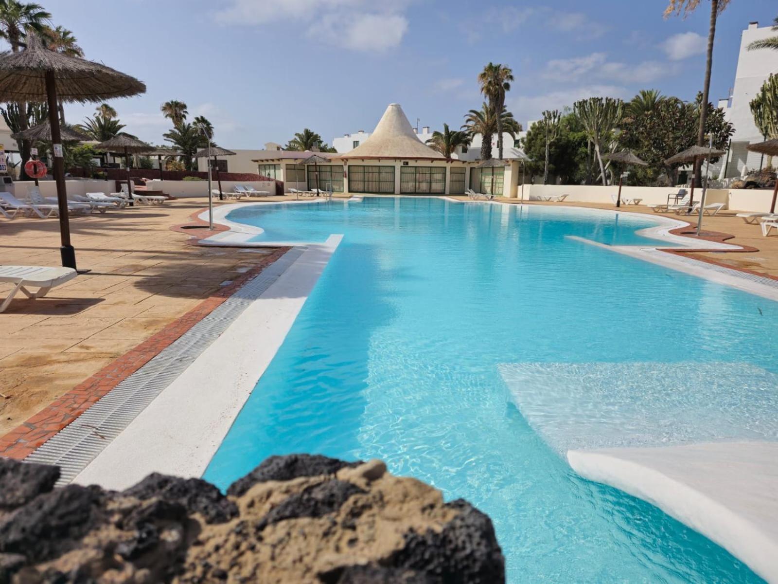Bungalow Paseo Del Mar- Playa Roca Residence Sea Front Access - Free Ac - Wifi Costa Teguise Exterior photo